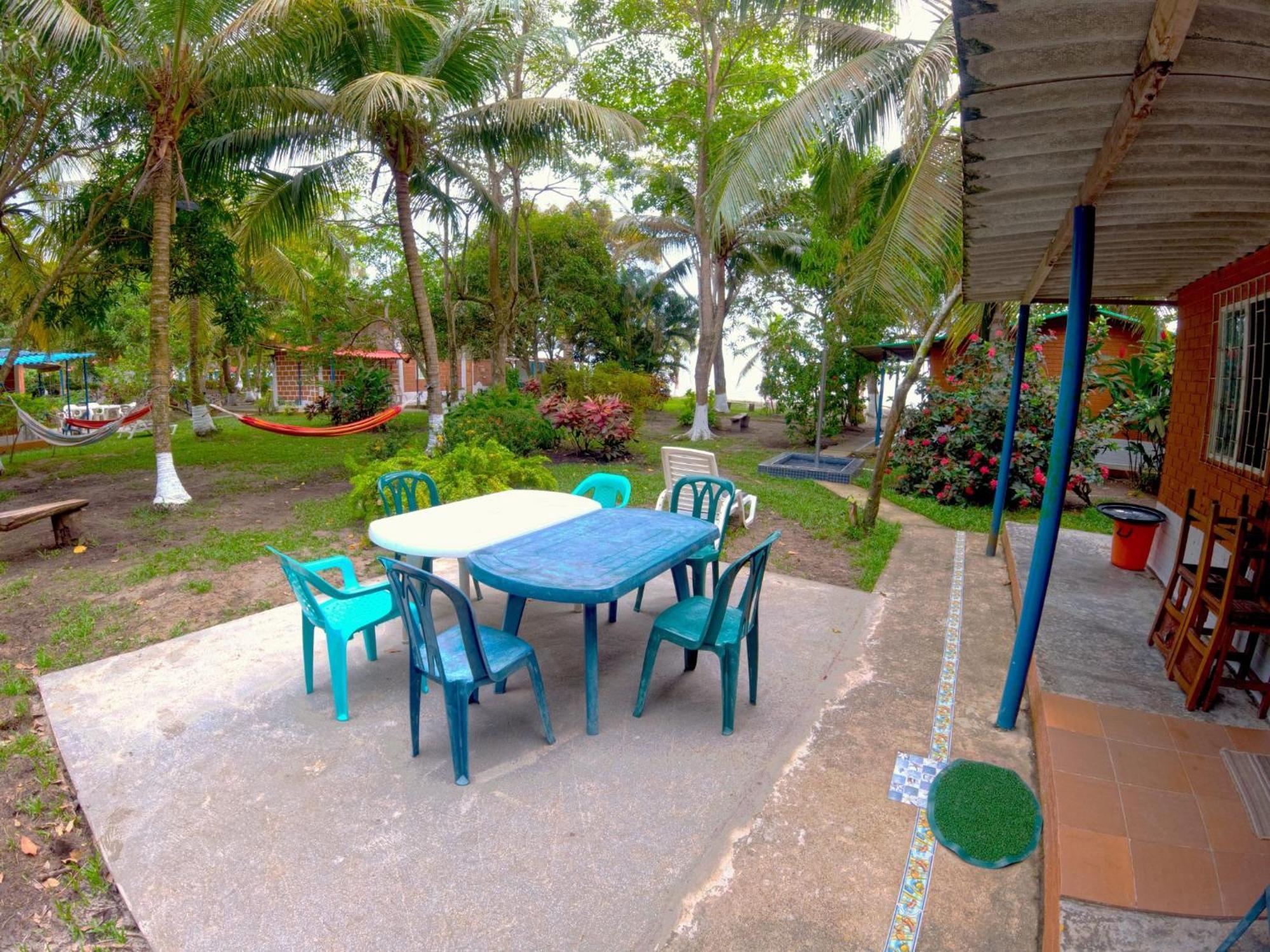 Las Cabanas De Mario Necocli Bagian luar foto