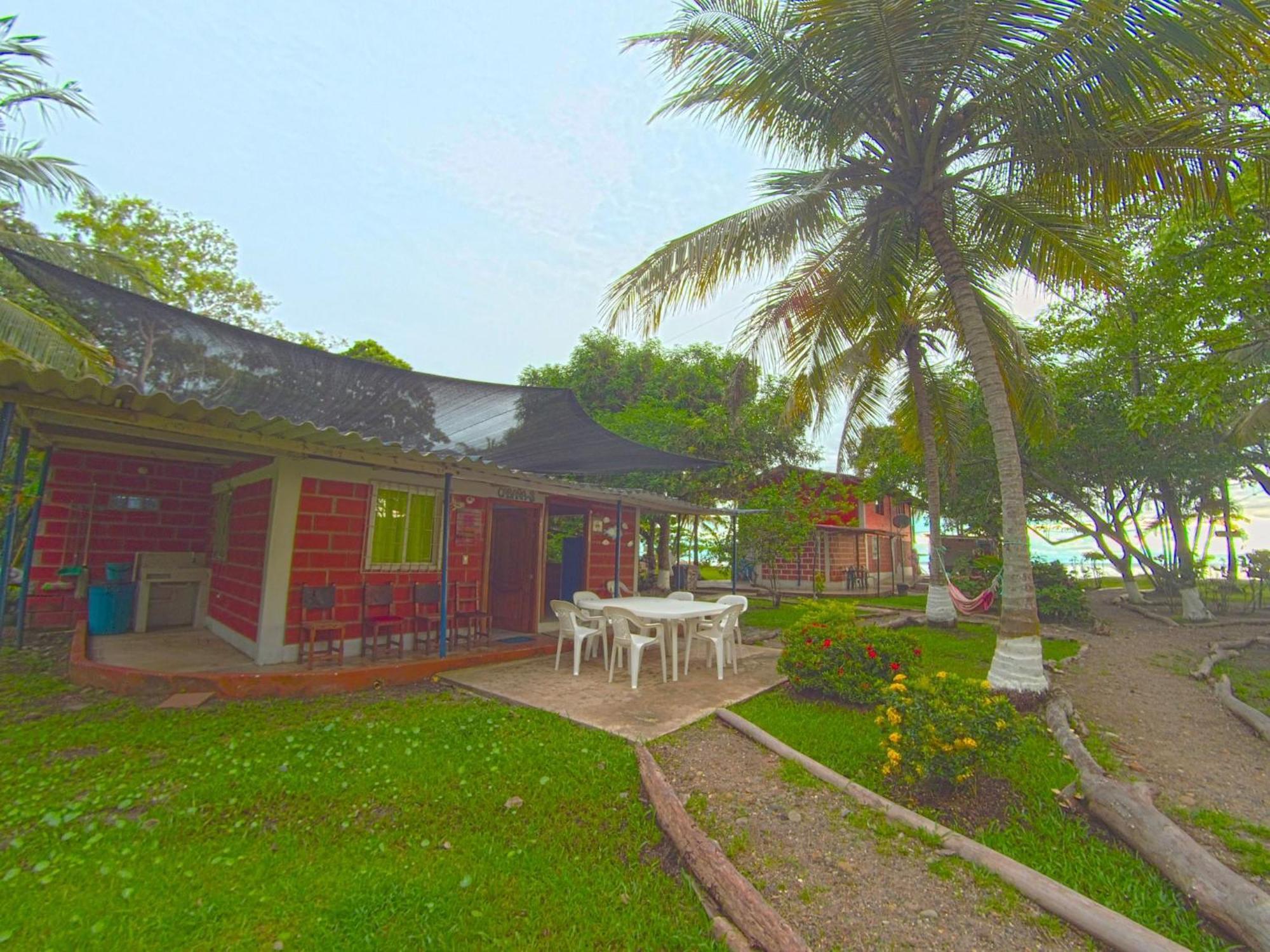 Las Cabanas De Mario Necocli Bagian luar foto